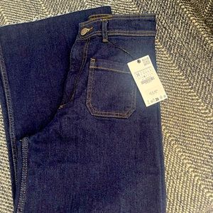 NWT. Zara marine high waisted dark denim jeans/pants size 6!